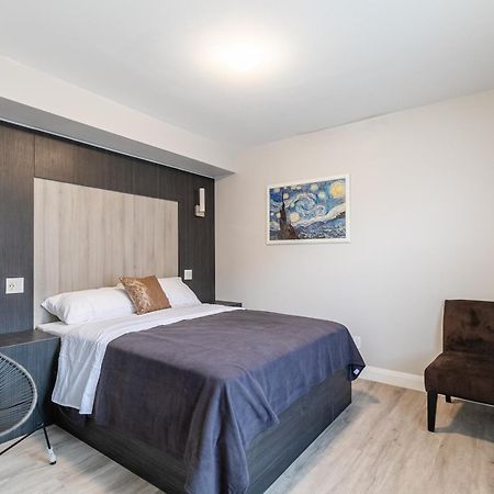 Beautiful Renovated Home 3 Mins Drive To Fall Niagara Falls Extérieur photo