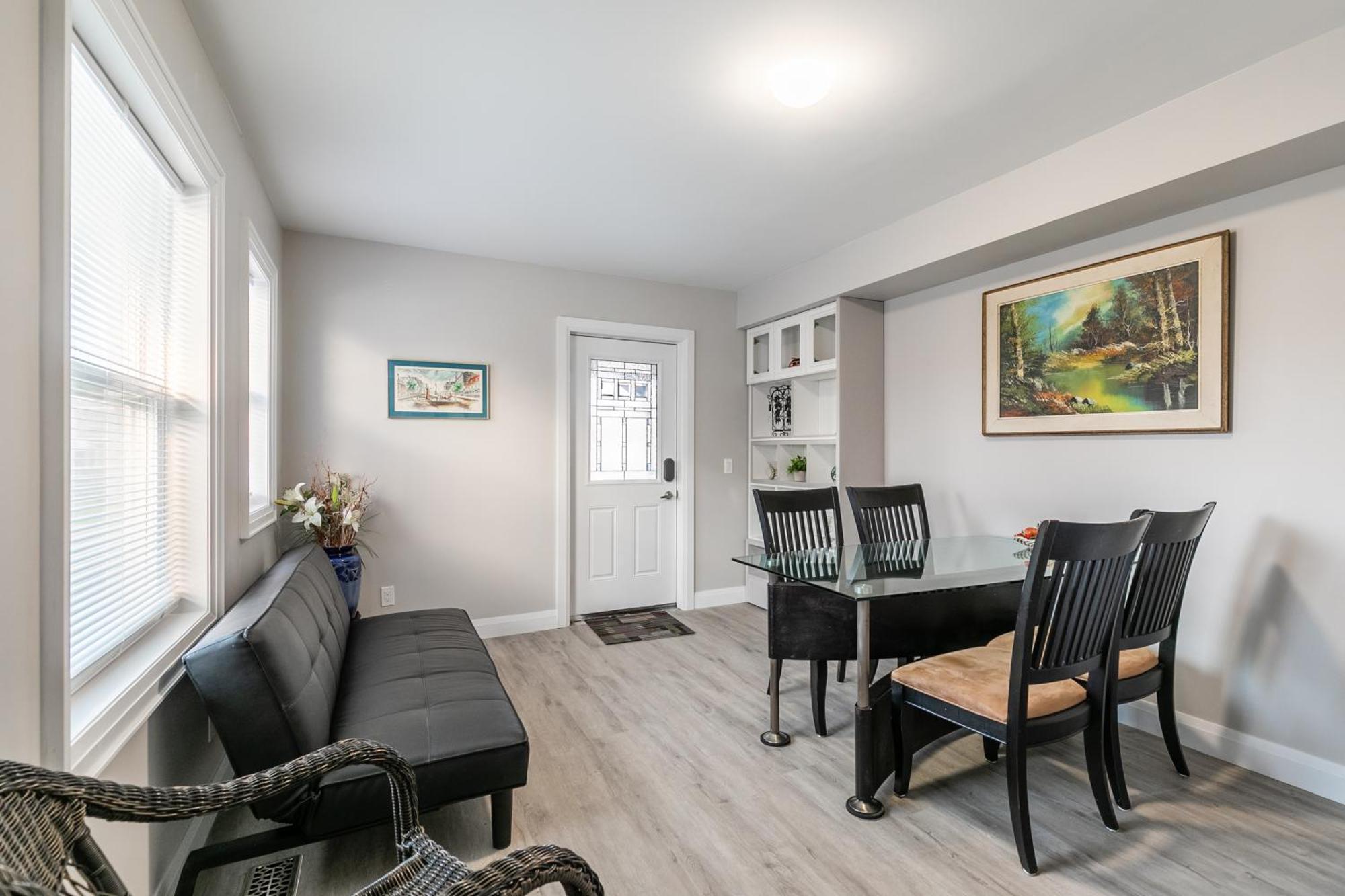 Beautiful Renovated Home 3 Mins Drive To Fall Niagara Falls Extérieur photo