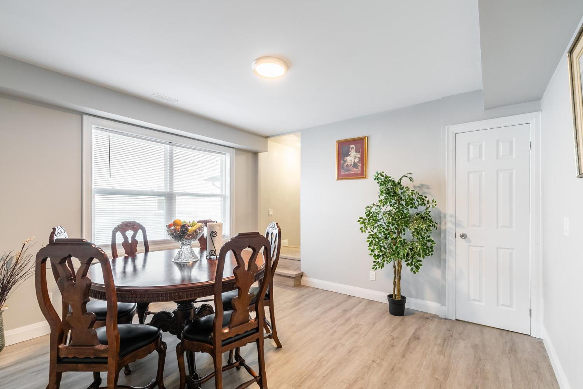 Beautiful Renovated Home 3 Mins Drive To Fall Niagara Falls Extérieur photo
